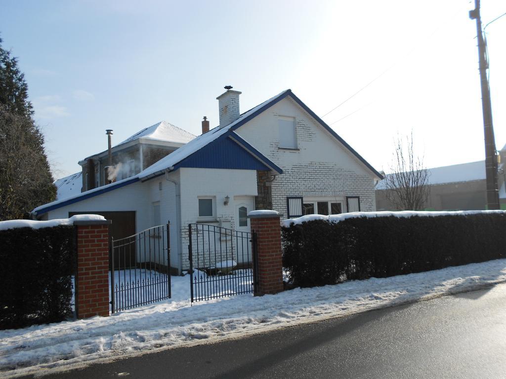 Gite De La Rhosnes Amougies Værelse billede